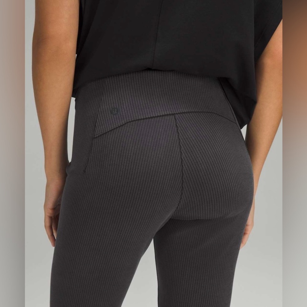 Lululemon Ribbed Softstreme Zip-Leg High-Rise Cropped Pants 25" in Black - Picture 3 of 5